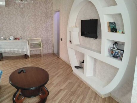 Объявление №6572365 - Баку, м. Ази Асланов, 2-комн., 45 м², 5/9 этаж