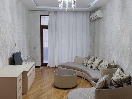 Elan №6196920 - Bakı, Şah İsmayıl Xətai m., 3 otaqlı, 103 m², 11/24 mərtəbə