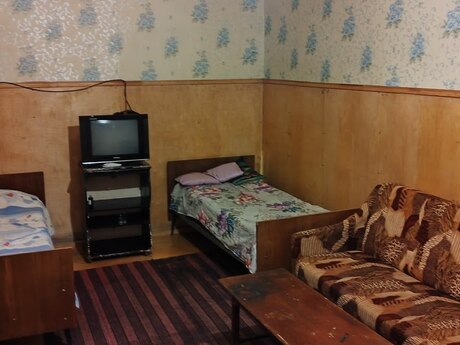 1-room old-build apartment for rent in İçəri Şəhər, 35 m², 250 AZN/mo, photo 2 / 11