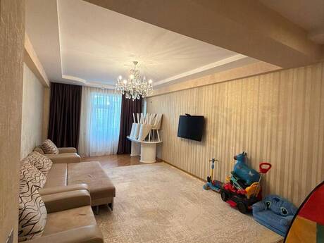 2 otaqlı mənzil, 80 m², Nəsimi, 700 AZN