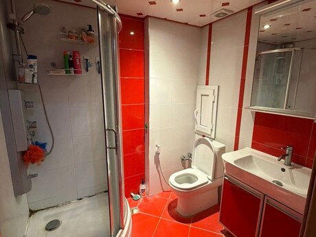 Nəsimidə 2 otaqlı yeni tikili mənzil kirayə verilir, 100 m², 750 AZN/ay, şəkil 5 / 6