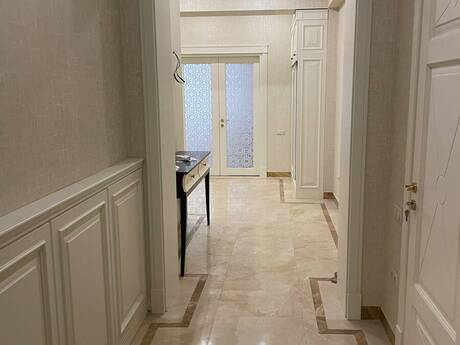 Объявление №6572719 - Баку, м. Элмляр Академиясы, 6-комн., 267 м², 12/18 этаж