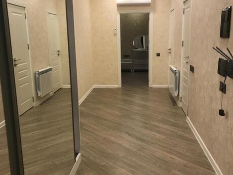 3 otaqlı mənzil, 110 m², Şah İsmayıl Xətai, 1 350 AZN