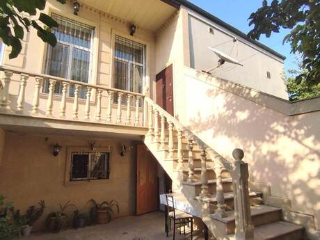 Elan №6572846 - Bakı, Azadlıq Prospekti m., 5 otaqlı, 200 m²