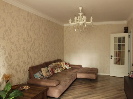 3 otaqlı mənzil, 60 m², Nəriman Nərimanov, 230 000 AZN