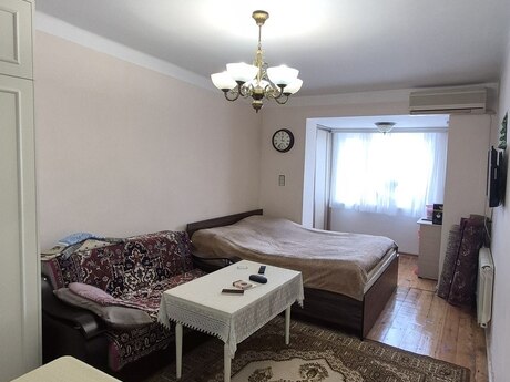 Elan №6572942 - Bakı, Qara Qarayev m., 1 otaqlı, 35 m², 5/5 mərtəbə