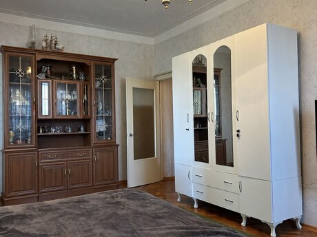 Xalqlar Dostluğunda 2 otaqlı köhnə tikili mənzil satılır, 45 m², 145 000 AZN, şəkil 4 / 12