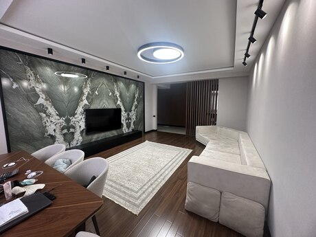 28 Mayda 3 otaqlı yeni tikili mənzil satılır, 157 m², 590 000 AZN, şəkil 4 / 8