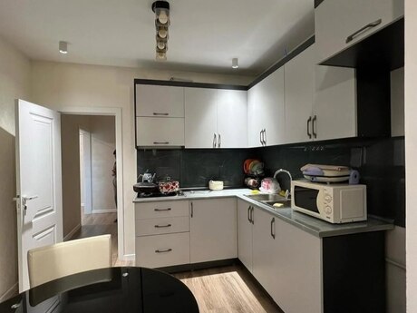 Elan №6573490 - Bakı, Memar Əcəmi m., 3 otaqlı, 70 m², 7/9 mərtəbə