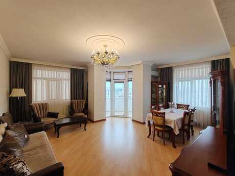 Elan №6573629 - Bakı, Dərnəgül m., 3 otaqlı, 136 m², 8/16 mərtəbə