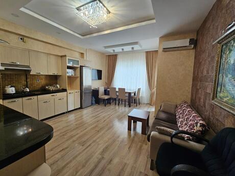Elan №6573823 - Bakı, Elmlər Akademiyası m., 2 otaqlı, 60 m², 8/16 mərtəbə