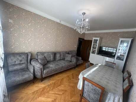 Elan №6451270 - Bakı, Neftçilər m., 3 otaqlı, 85 m², 8/9 mərtəbə