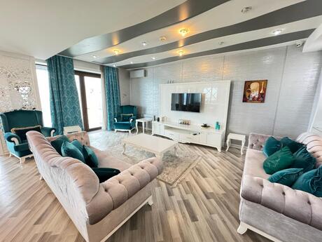 Elan №6574508 - Bakı, Şah İsmayıl Xətai m., 6 otaqlı, 400 m², 24/26 mərtəbə