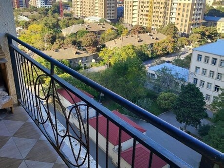 Elan №6574557 - Bakı, Neftçilər m., 2 otaqlı, 60 m², 10/19 mərtəbə