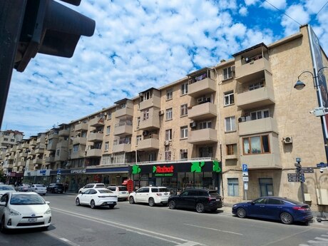 Elan №6498987 - Bakı, Gənclik m., 2 otaqlı, 55 m², 5/5 mərtəbə