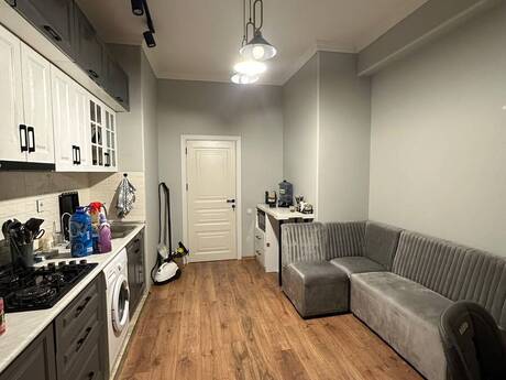 Elan №6575272 - Bakı, Avtovağzal m., 2 otaqlı, 71 m², 9/15 mərtəbə