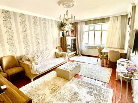 Elan №6575269 - Bakı, Xalqlar Dostluğu m., 2 otaqlı, 60 m², 5/6 mərtəbə