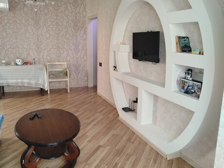 Объявление №6575402 - Баку, м. Ази Асланов, 2-комн., 60 м², 5/9 этаж