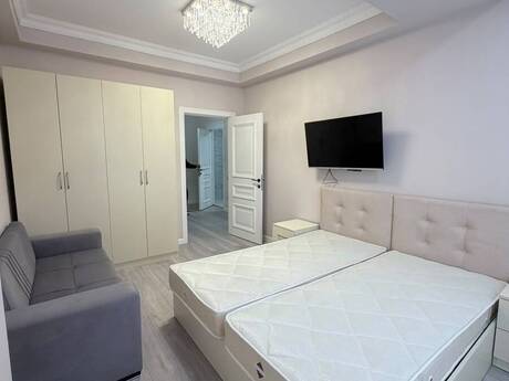 Elan №6575521 - Bakı, 28 May m., 1 otaqlı, 45 m², 11/18 mərtəbə