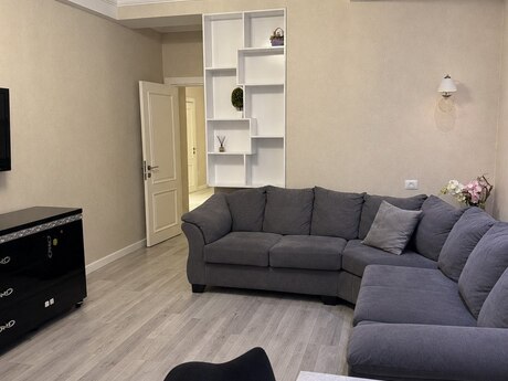 Elan №6575675 - Bakı, İnşaatçılar m., 3 otaqlı, 120 m², 3/16 mərtəbə