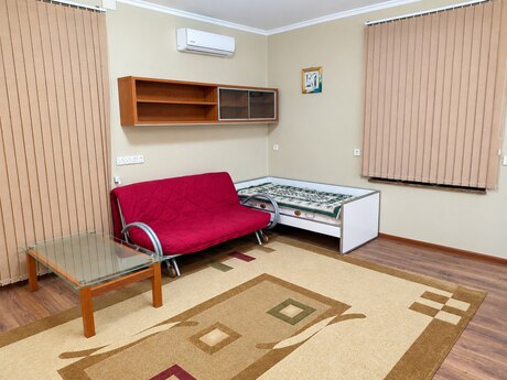 Elan №6575912 - Bakı, Şah İsmayıl Xətai m., 1 otaqlı, 45 m², 4/4 mərtəbə