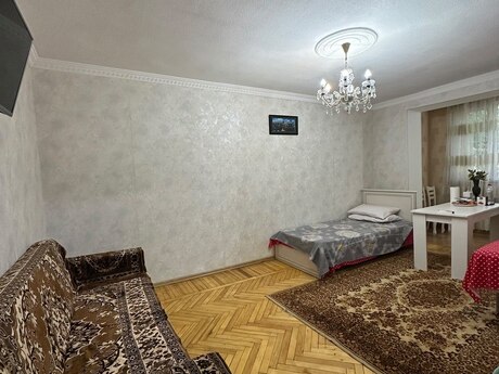 Elmlər Akademiyasında 1 otaqlı köhnə tikili mənzil satılır, 31 m², 149 000 AZN, şəkil 3 / 12