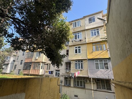Объявление №6567455 - Баку, м. Мемар Аджеми, 2-комн., 55 м², 3/5 этаж