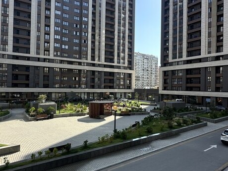 Elan №6576230 - Bakı, Şah İsmayıl Xətai m., 2 otaqlı, 67 m², 10/20 mərtəbə