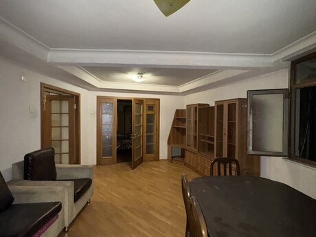 Объявление №6568024 - Баку, Наримановский  р., 4-комн., 105 м², 4/5 этаж