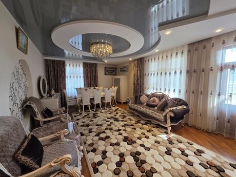 Elan №6576495 - Bakı, Nəriman Nərimanov m., 3 otaqlı, 130 m², 15/18 mərtəbə
