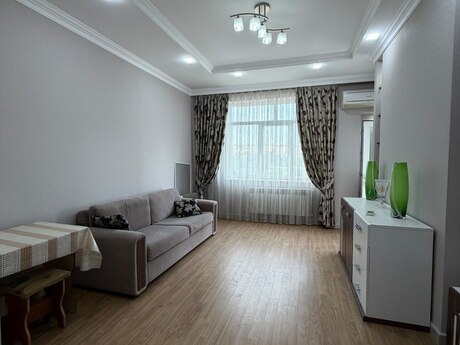 Объявление №6576522 - Баку, м. Ази Асланов, 2-комн., 55 м², 13/17 этаж