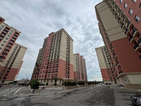 Объявление №6576553 - Баку, м. Дернегюль, 3-комн., 80 м², 9/17 этаж