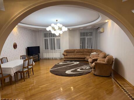Elan №6576661 - Bakı, Nəsimi r., 3 otaqlı, 180 m², 14/16 mərtəbə