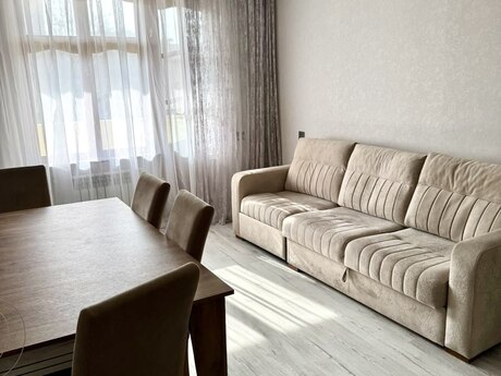 Elan №6577107 - Bakı, Gənclik m., 2 otaqlı, 60 m², 3/5 mərtəbə