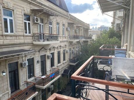 Объявление №6577316 - Баку, м. Сахил, 2-комн., 60 м², 3/4 этаж