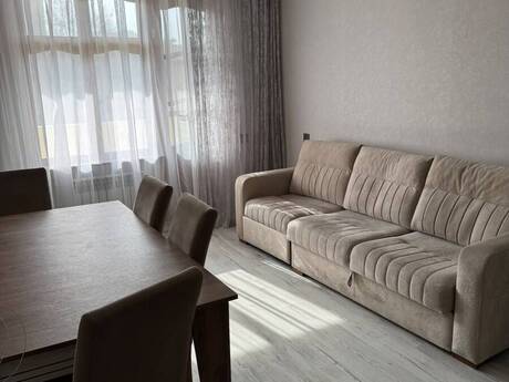Объявление №6577516 - Баку, м. Гянджлик, 2-комн., 52 м², 3/5 этаж