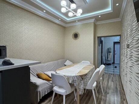 Объявление №6577631 - Баку, пос. Бакиханова, 2-комн., 58 м², 8/20 этаж