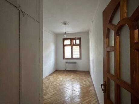 Elan №6577690 - Bakı, Memar Əcəmi m., 2 otaqlı, 45 m², 1/5 mərtəbə