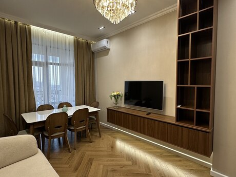 Elan №6577865 - Bakı, Nəriman Nərimanov m., 2 otaqlı, 63 m², 14/16 mərtəbə