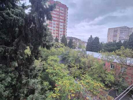 Elan №6577707 - Bakı, İnşaatçılar m., 2 otaqlı, 65 m², 4/5 mərtəbə