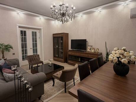 Elan №6577748 - Bakı, Elmlər Akademiyası m., 3 otaqlı, 80 m², 5/5 mərtəbə