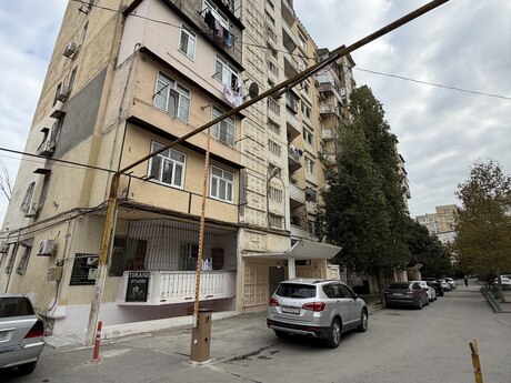 Elan №6577804 - Bakı, İnşaatçılar m., 4 otaqlı, 120 m², 1/9 mərtəbə