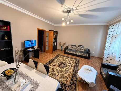Elan №6578055 - Bakı, Nəsimi r., 3 otaqlı, 125 m², 2/16 mərtəbə