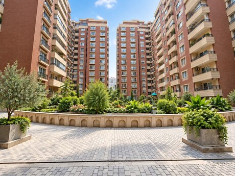 Elan №6578104 - Bakı, 28 May m., 3 otaqlı, 150 m², 11/15 mərtəbə