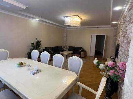 Elan №6578366 - Bakı, Memar Əcəmi m., 3 otaqlı, 130 m², 13/15 mərtəbə