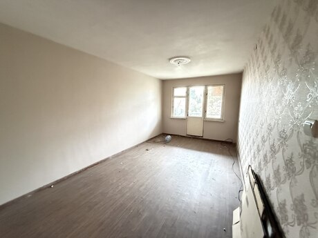 Elan №6484662 - Bakı, Neftçilər m., 3 otaqlı, 75 m², 4/5 mərtəbə