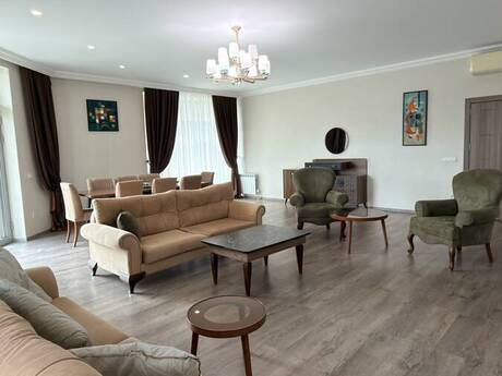 Объявление №6578478 - Баку, пос. Аг шехер, 4-комн., 200 м², 2/7 этаж