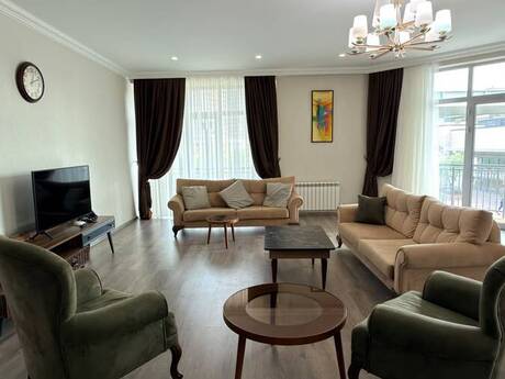 Объявление №6578478 - Баку, пос. Аг шехер, 4-комн., 200 м², 2/7 этаж