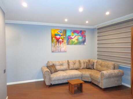 Elan №6578775 - Bakı, İçəri Şəhər m., 1 otaqlı, 50 m², 2/10 mərtəbə
