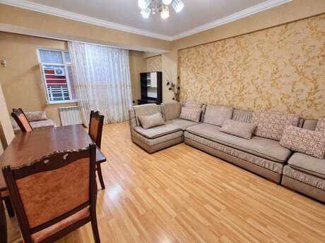 Elan №6578820 - Bakı, Qara Qarayev m., 2 otaqlı, 70 m², 12/17 mərtəbə
